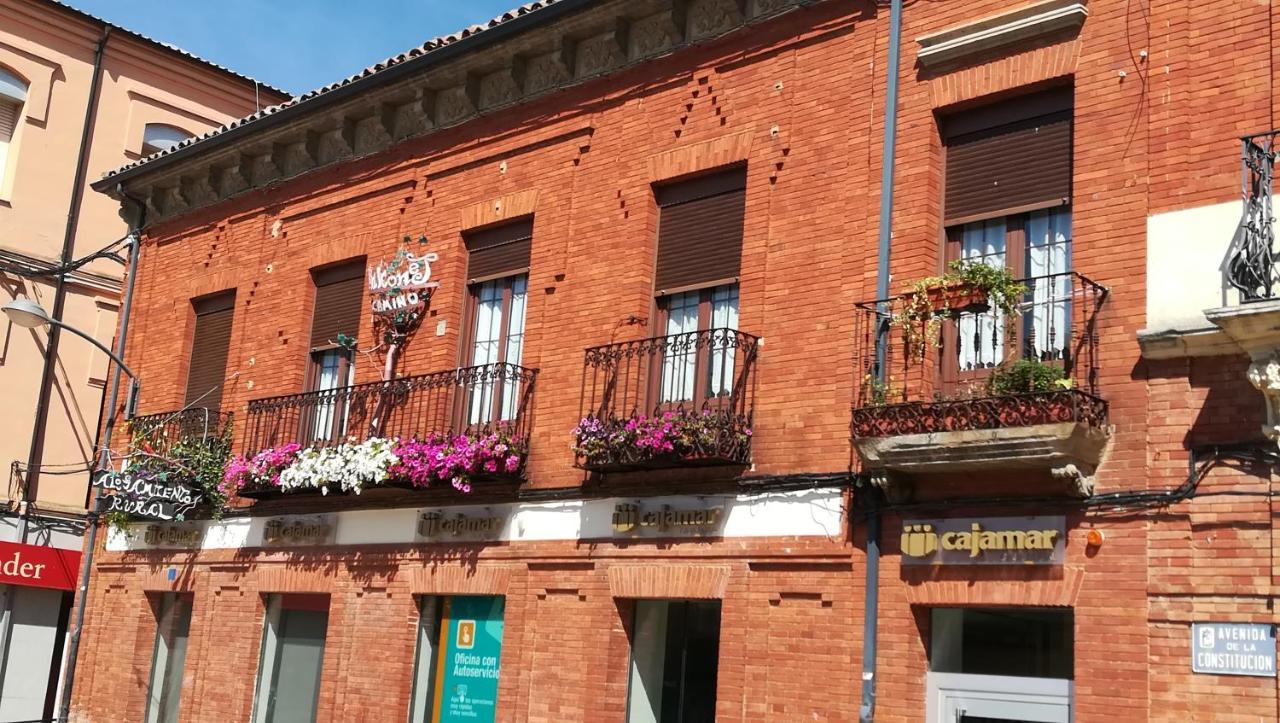 Los Balcones Del Camino Саагун Экстерьер фото