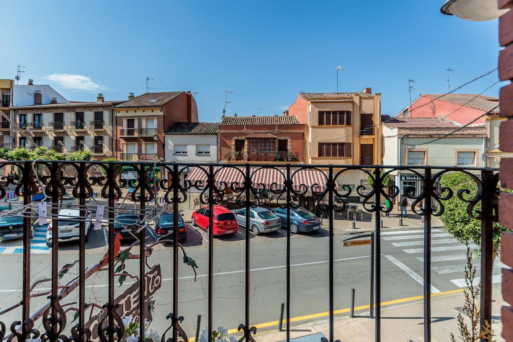 Los Balcones Del Camino Саагун Экстерьер фото